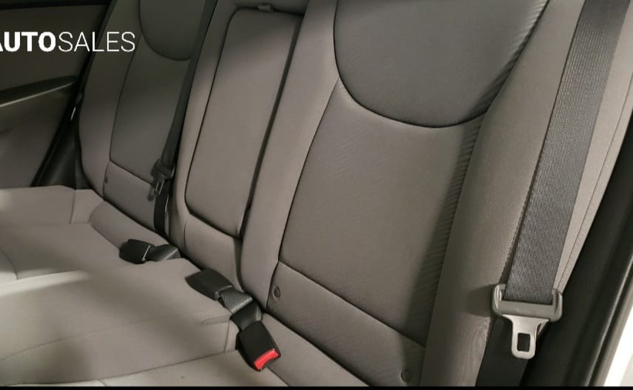 BR101_Hyundai_Elantra_2013_63d358367bd39_275450.jpg