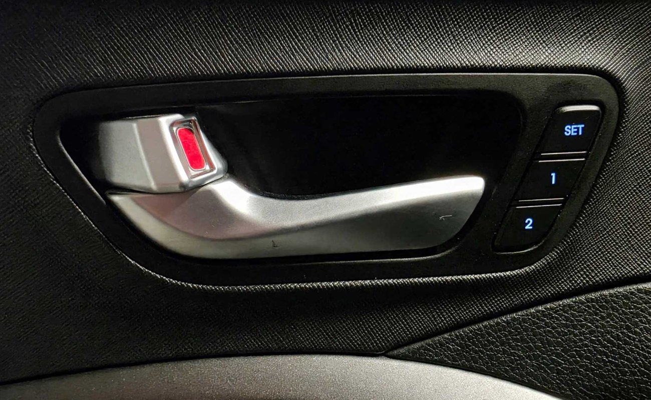 BR101_hyundai_santa_fe_sport_luxury_2018_6ad3ae4ee8b59_67098.jpg