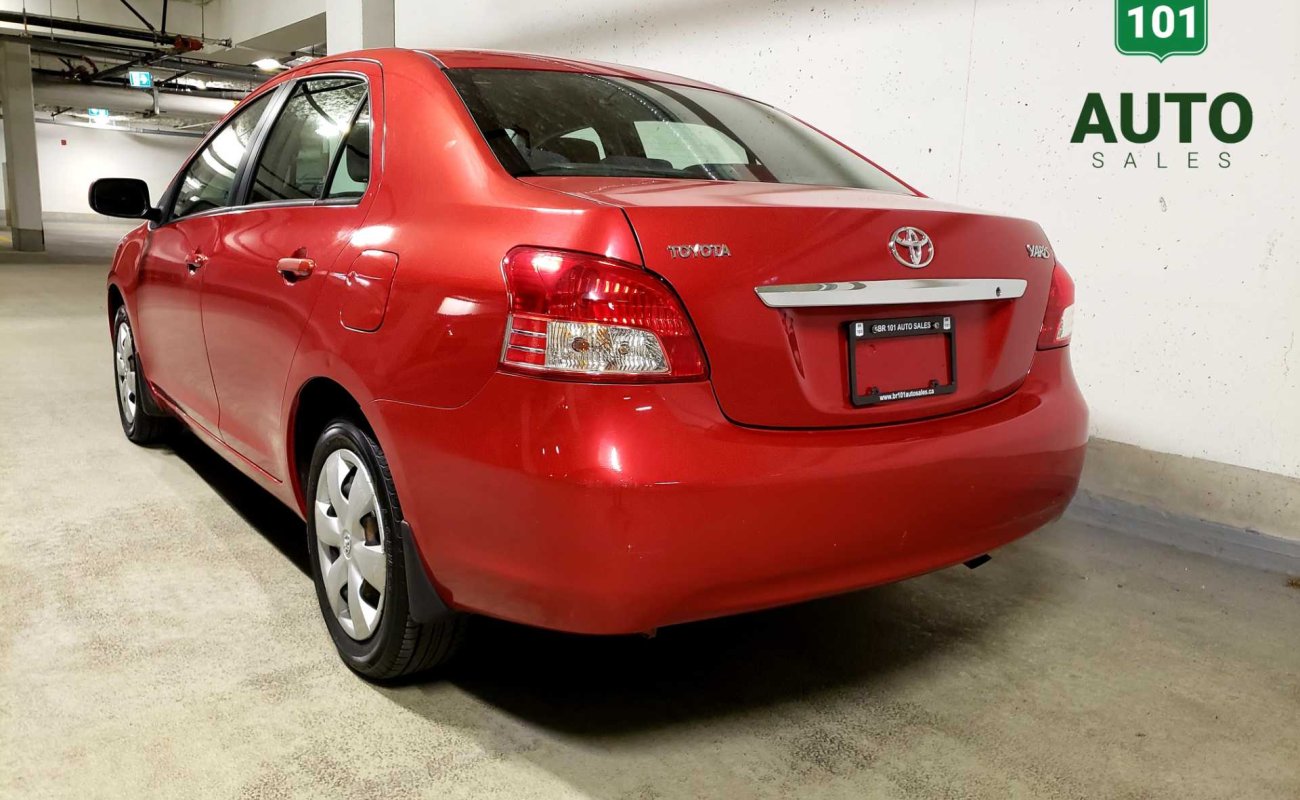 BR101_toyota_yaris_2008_6792caa684b8f_690990.jpg