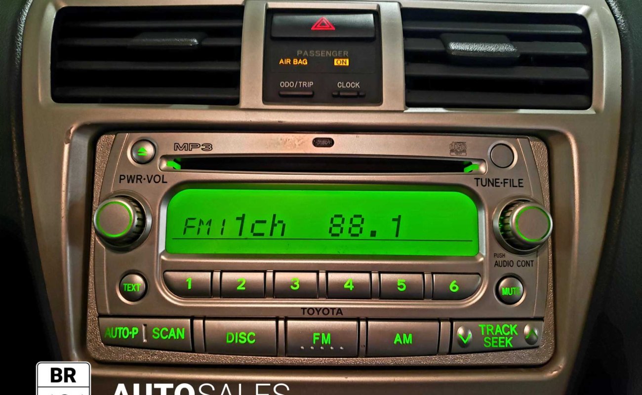 BR101_toyota_yaris_2008_6792caa684bb6_690990.jpg